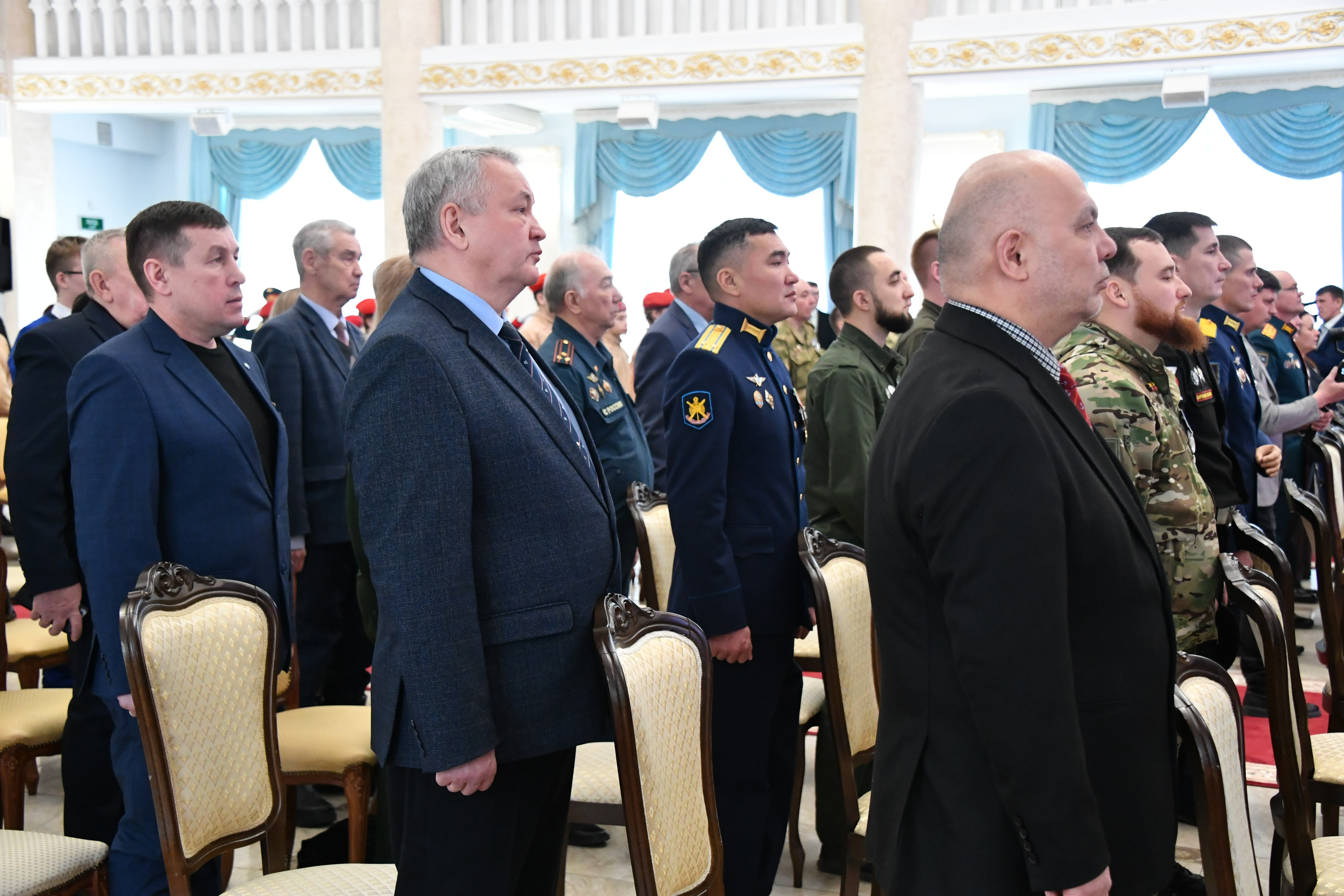 Владислав Бочаровтың ата-әсәһенә Рәсәй Геройы йондоҙо тапшырылды