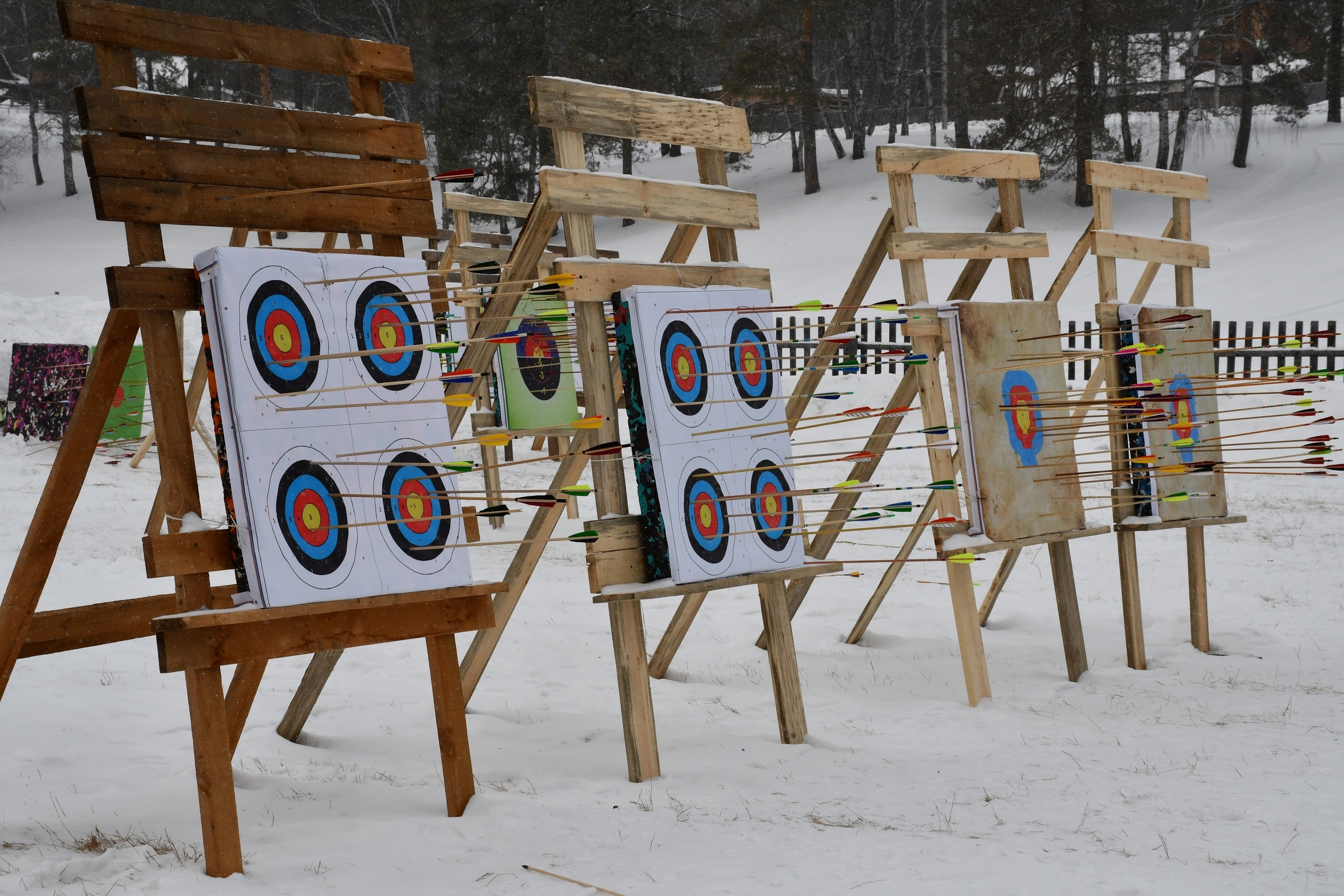 Тай бүләк иттеләр