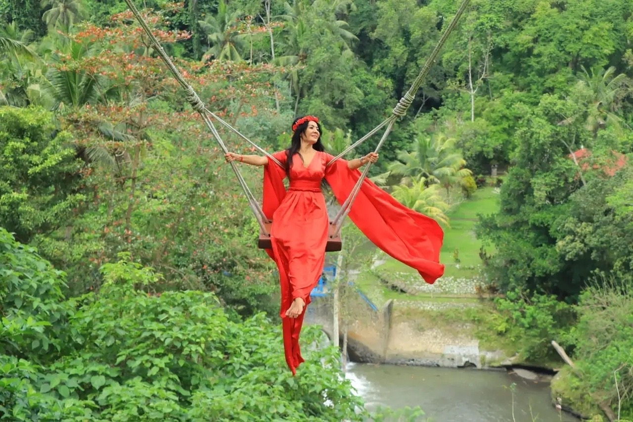 "Яратып, яратылып йәшәгеҙ"