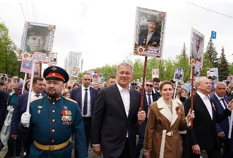 “Ватаныбыҙ өсөн ғүмерен биргән барлыҡ геройҙарҙы хәтерләйбеҙ”