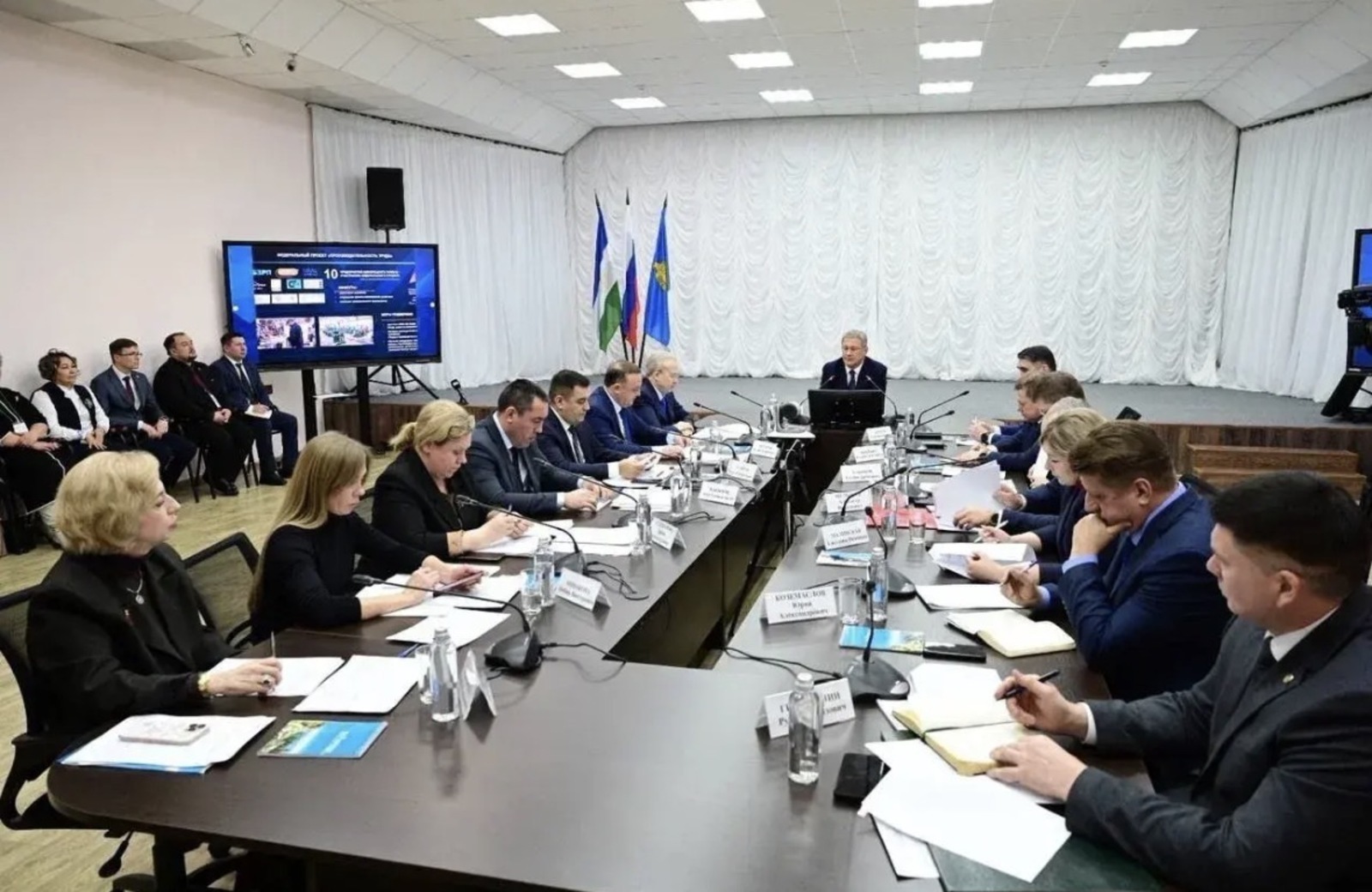 Белоретта күсмә кәңәшмә булды