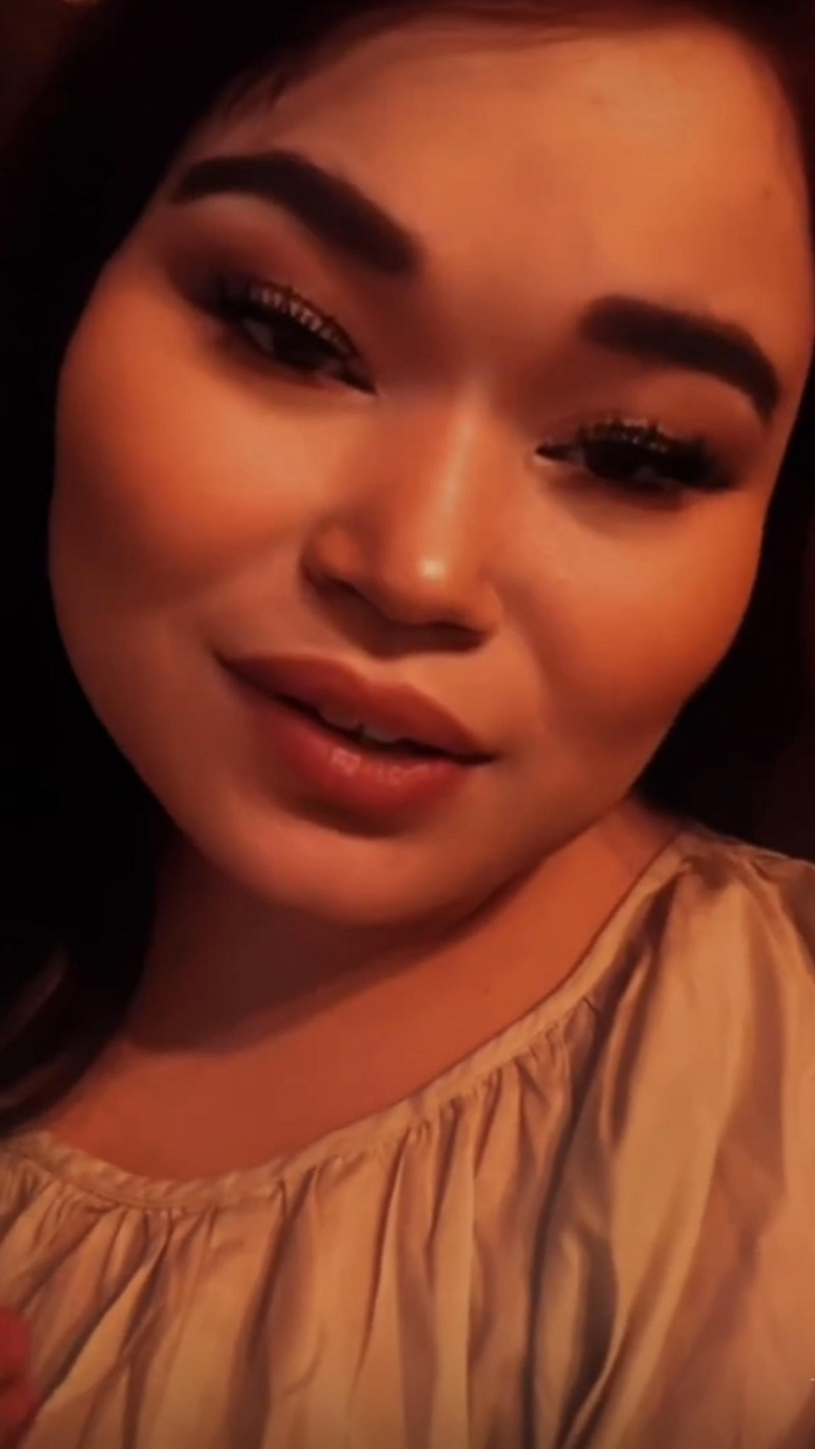 "Мин Гөлнур булам, бала саҡтан атламайым..."