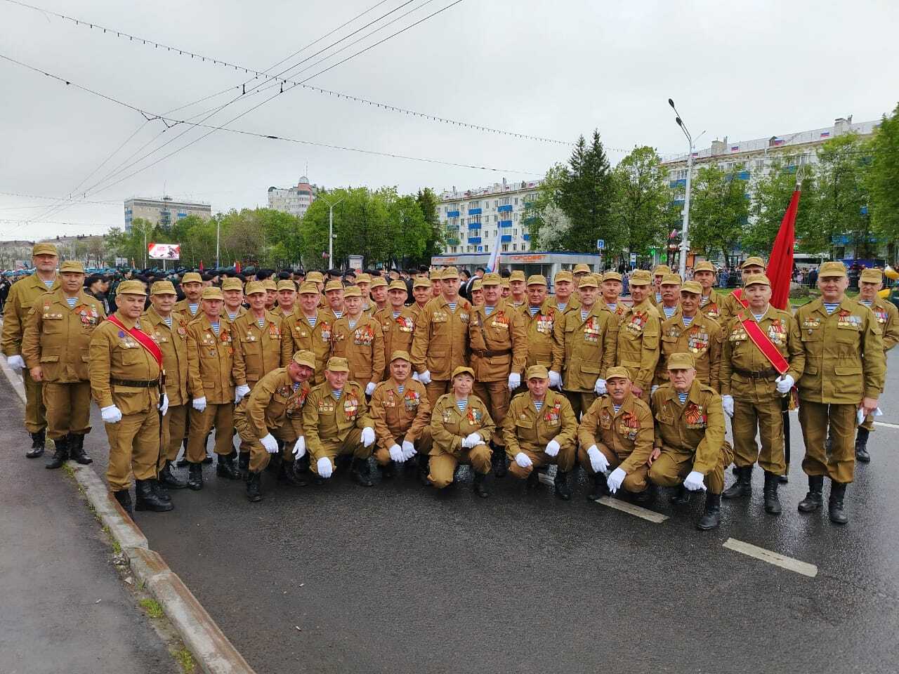 Ул ғүмерен ярҙамға һәм кешеләрҙе яҡлауға бағышлай