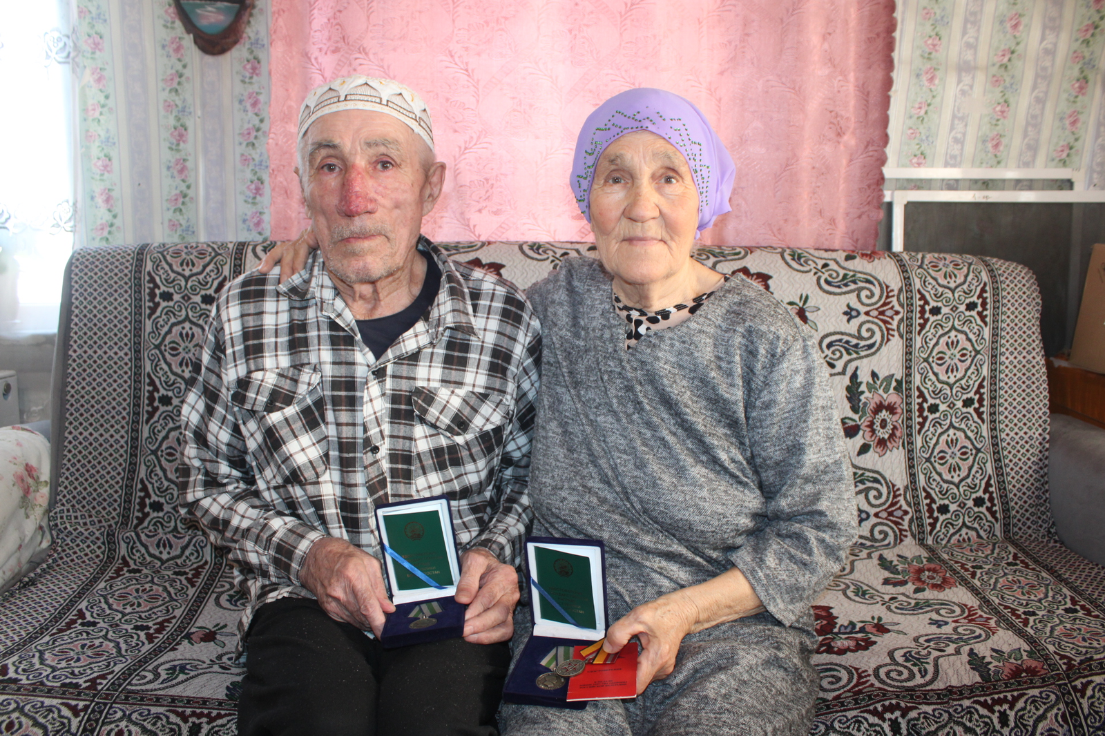 Ҡартатайым һуғышта булған, мин дә Тыуған илемде һаҡларға барам!