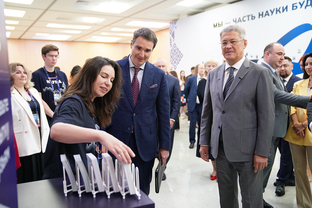 Радий Хәбиров: “Финанслауһыҙ фән үҫешә алмай”