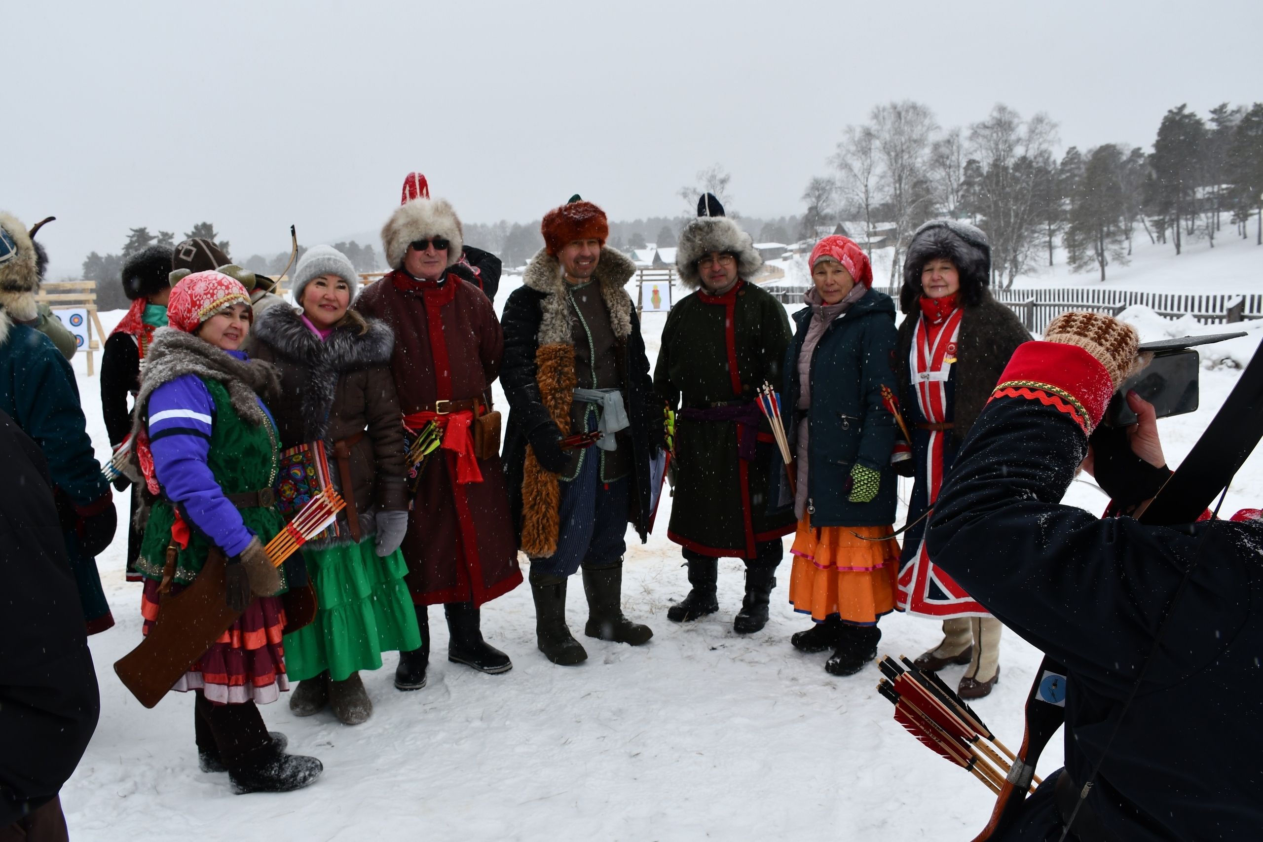 Тай бүләк иттеләр