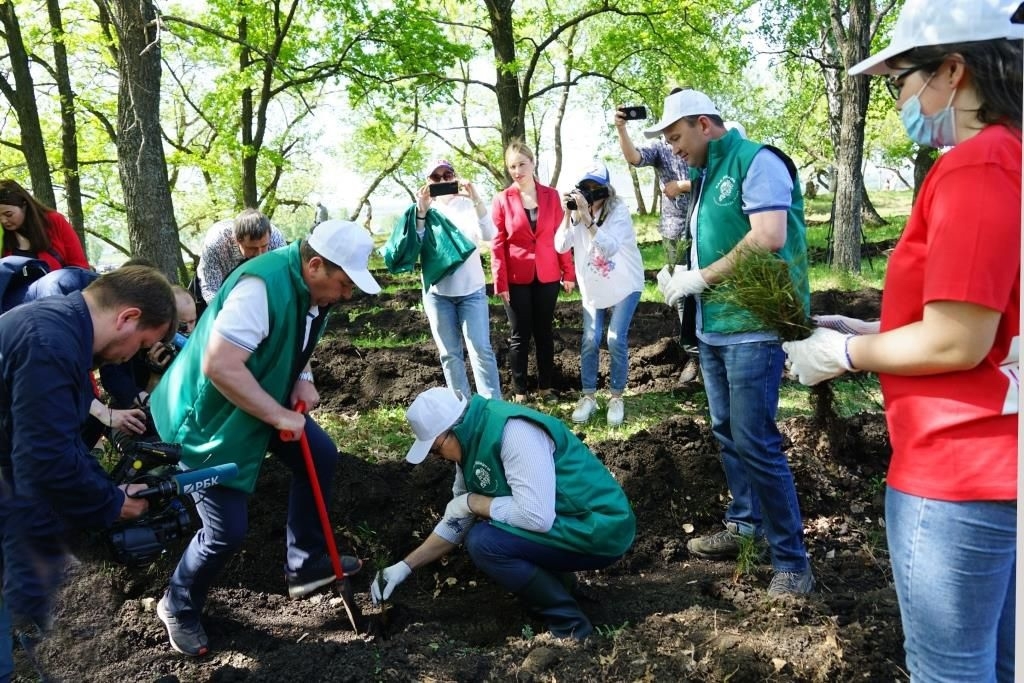 Байрам менән, урман хужалығы эшсәндәре!