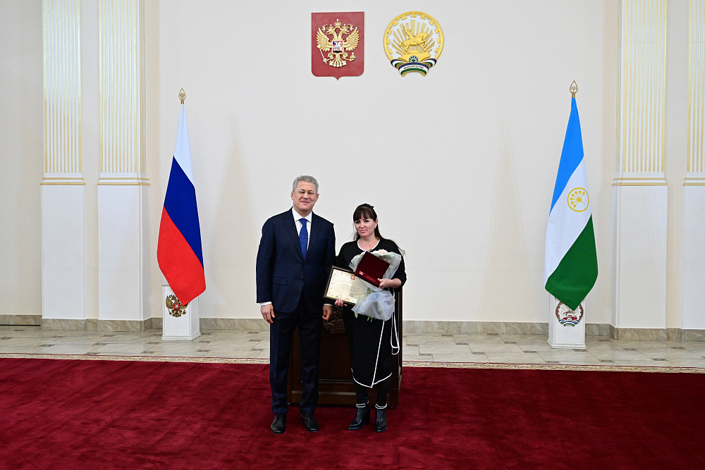 Рәхмәт һеҙгә, ҡәҙерле әсәләр!