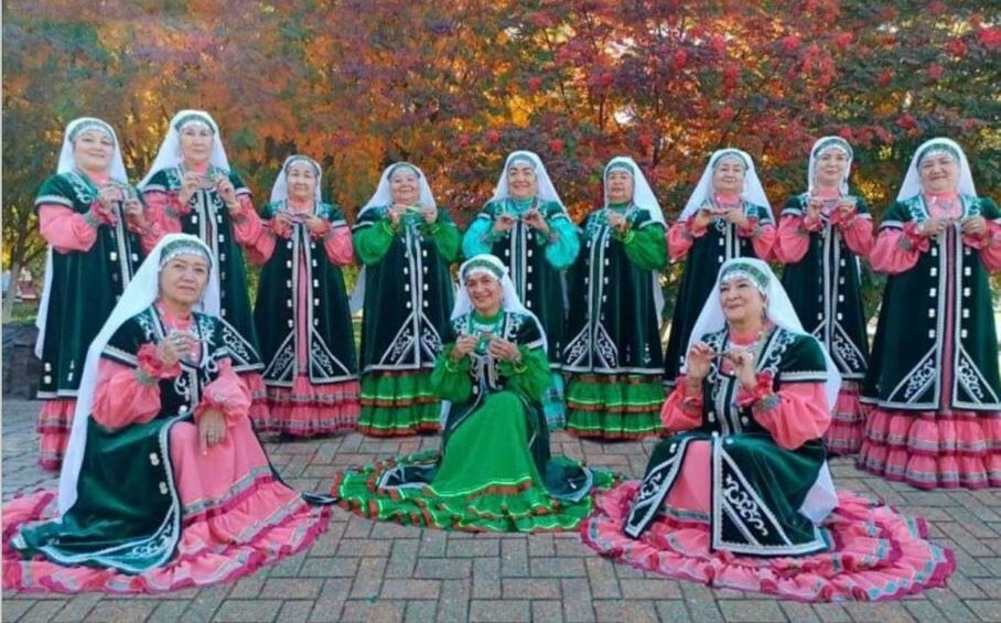 Оҫта ҡумыҙсы ла, хажиә лә, халыҡ дауалаусыһы ла