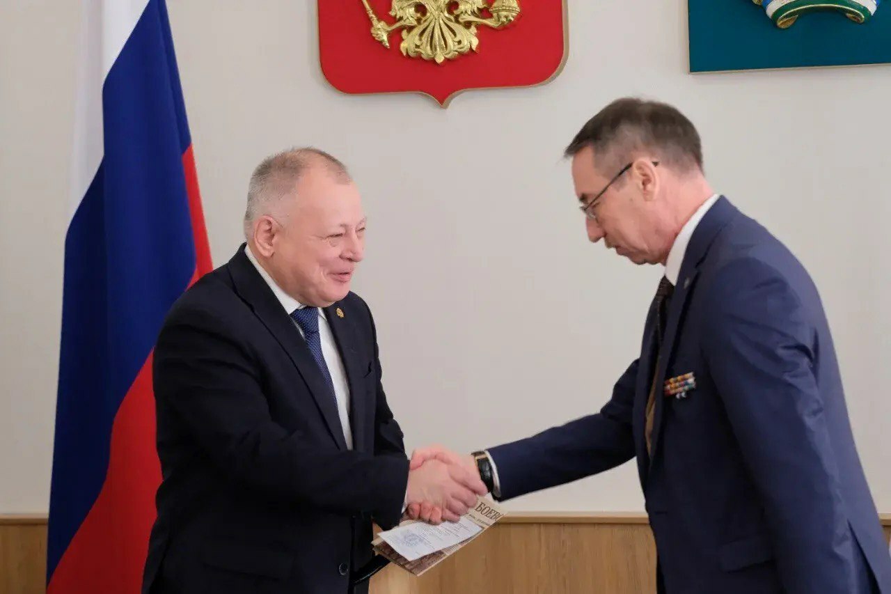 Йәмәғәт палаталары тәжрибә уртаҡлаша