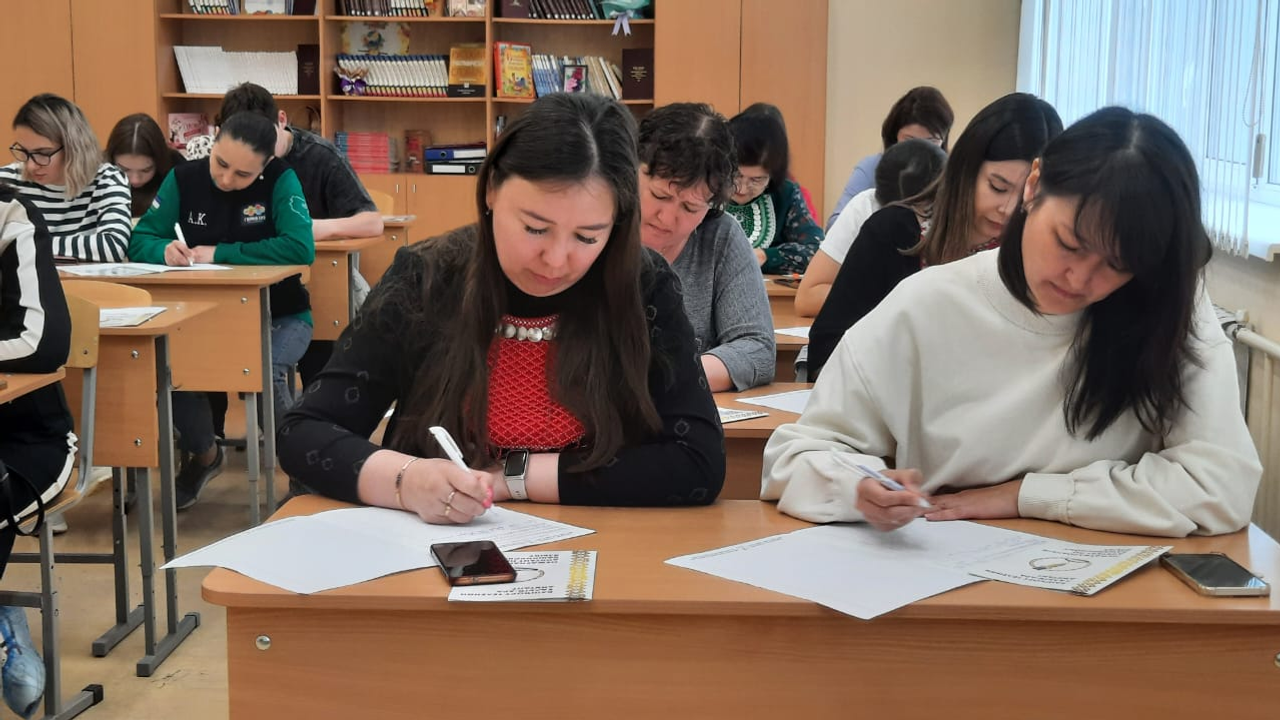 Ата-әсәләр ҙә, балалар ҙа ихлас ҡатнашты