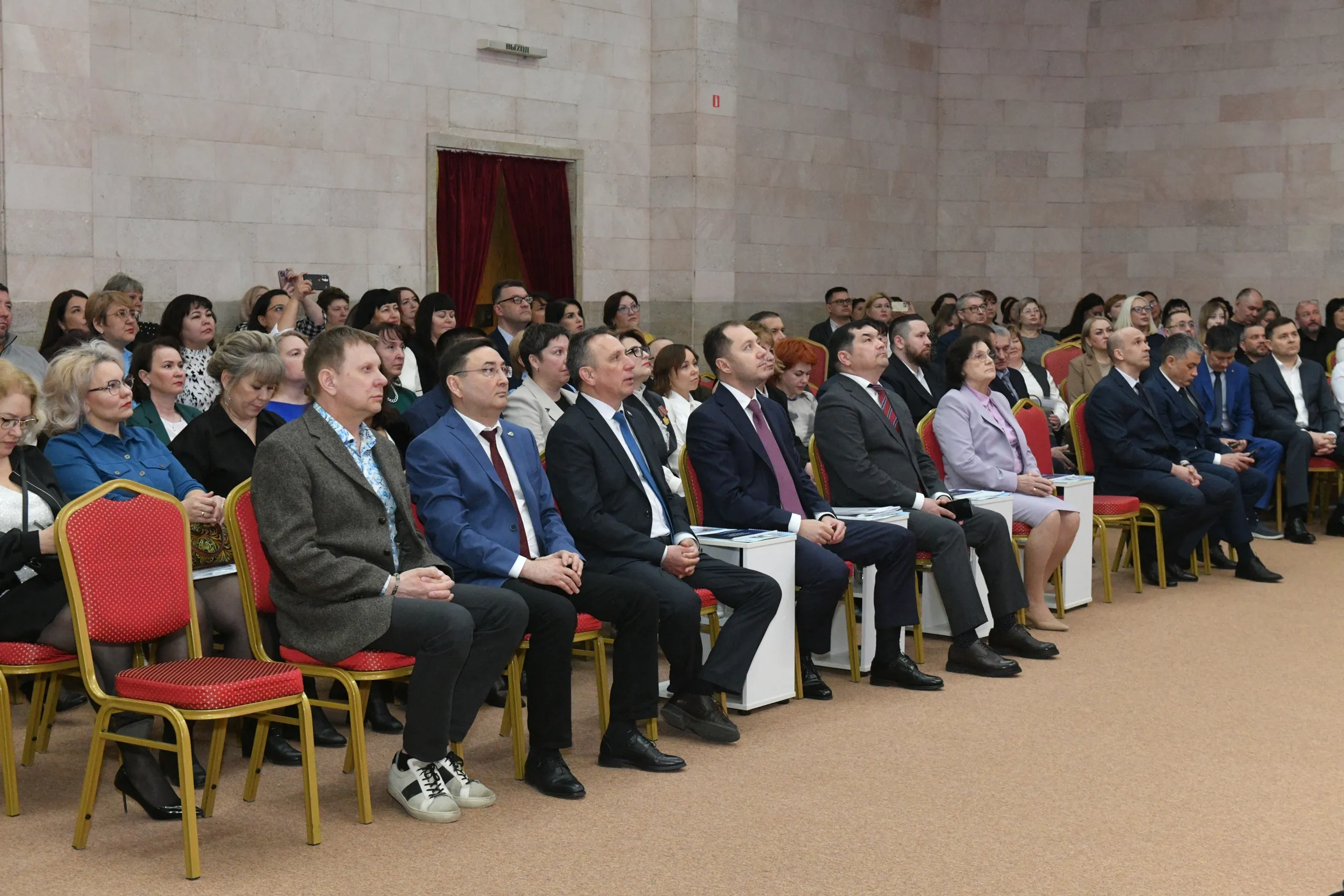 Башҡортостан медицина хеҙмәткәрҙәре – фронт һәм тормош өсөн