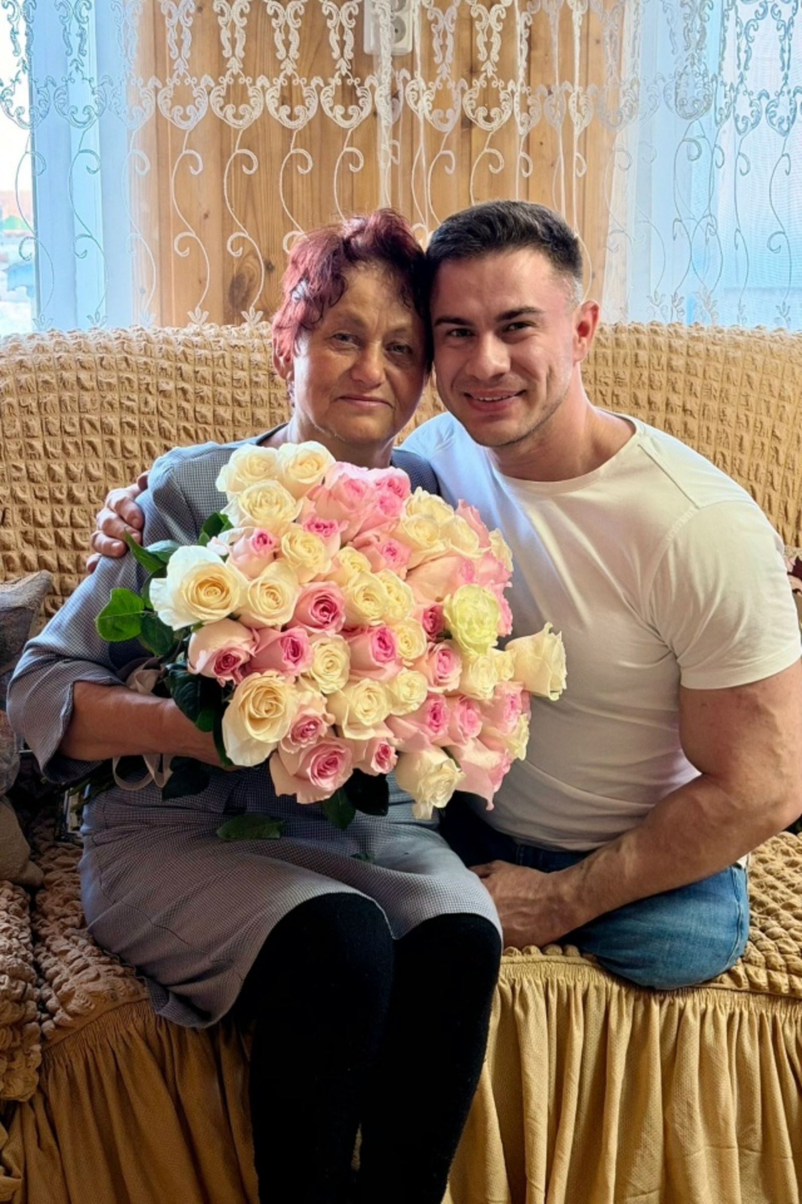 Рөстәм Нәбиев: "Икенсе әсәйем тыуған көнөндә улы табылһын тип теләк теләне"