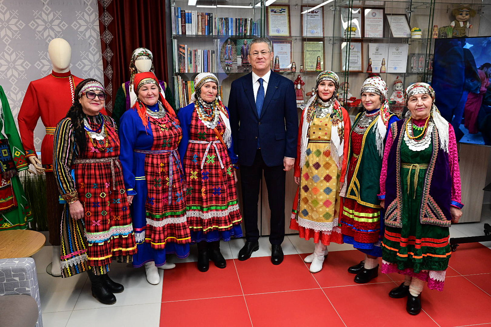 Тәтешлеләр яңыртылған үҙәк өсөн рәхмәтле