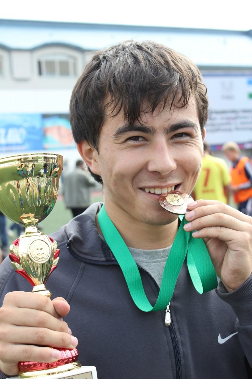 Радик ағай быйыл да ат бүләк итә!