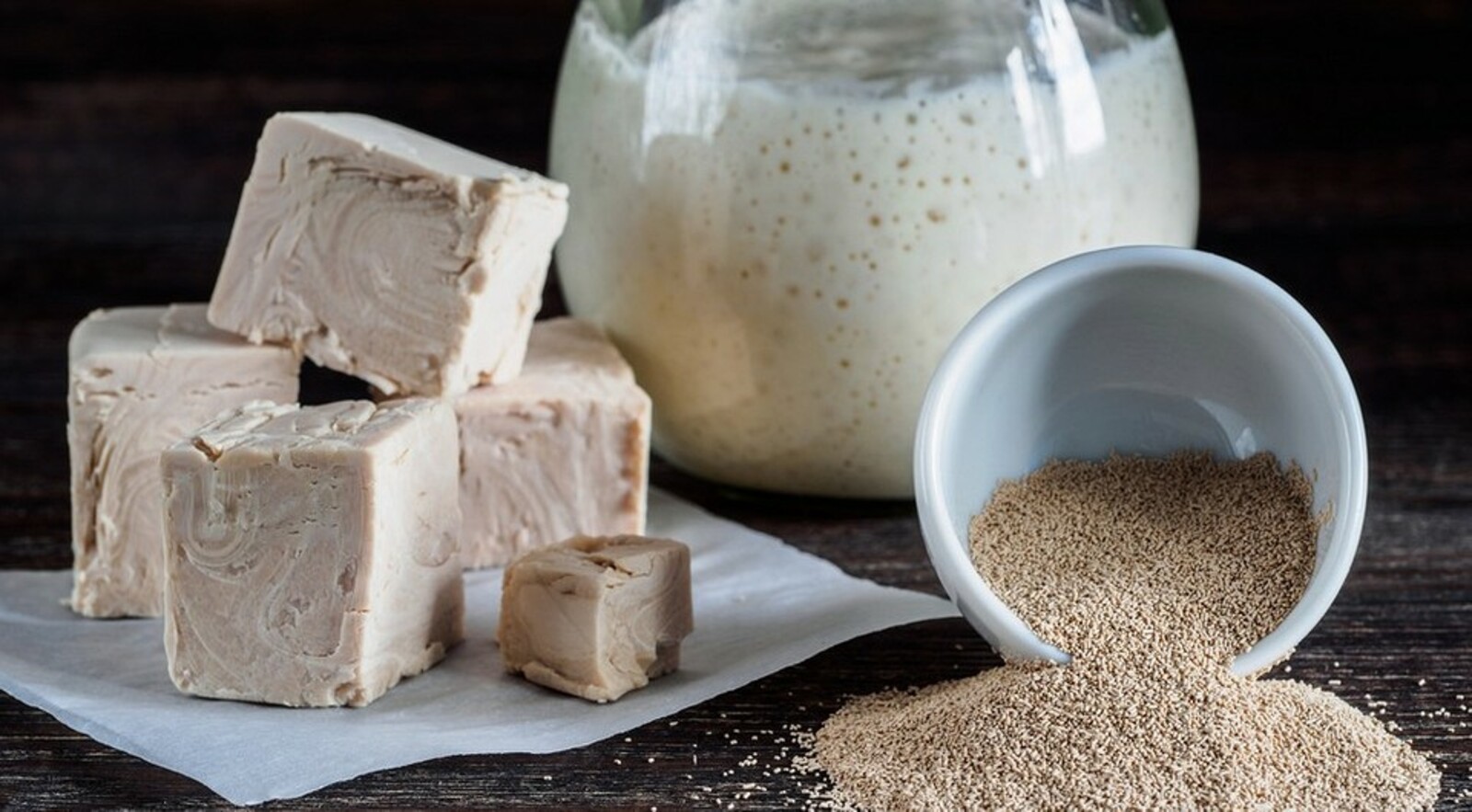 Йәшелсәгә әсетке һәм тоҙ ни өсөн кәрәк?