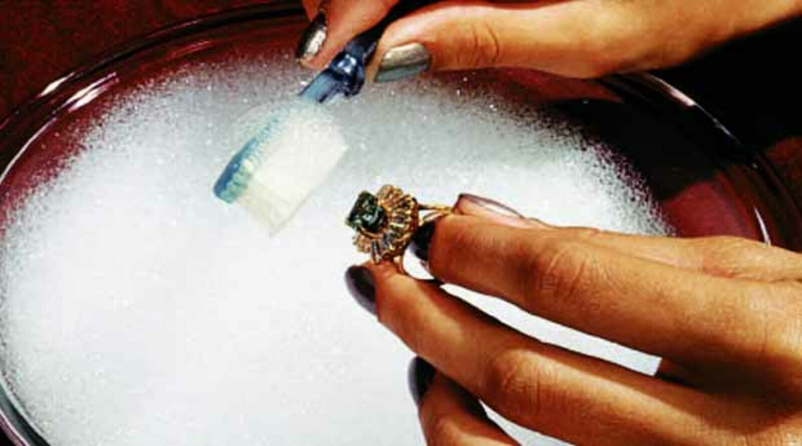 Почистить золото с бриллиантами в домашних условиях