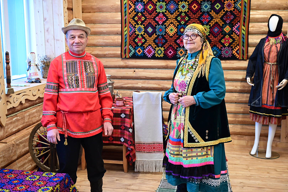 Тәтешлеләр яңыртылған үҙәк өсөн рәхмәтле