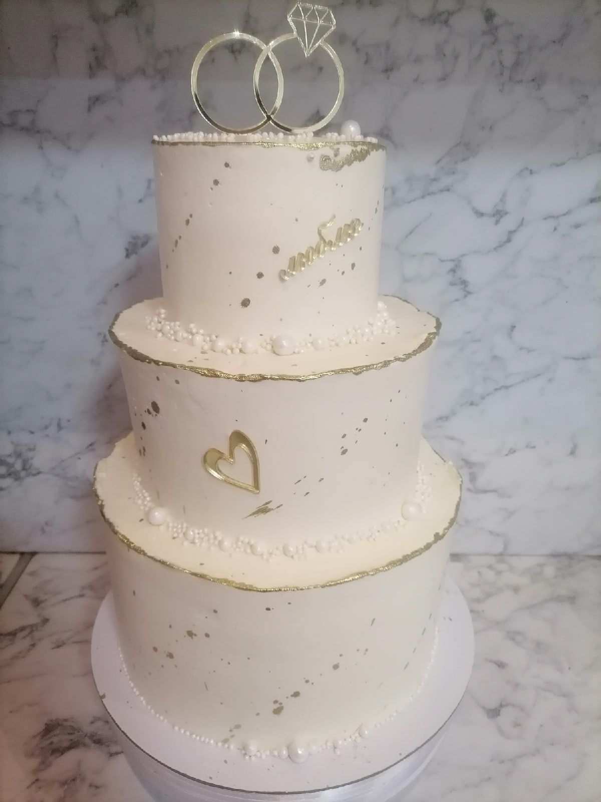 Раушания торт бешерә