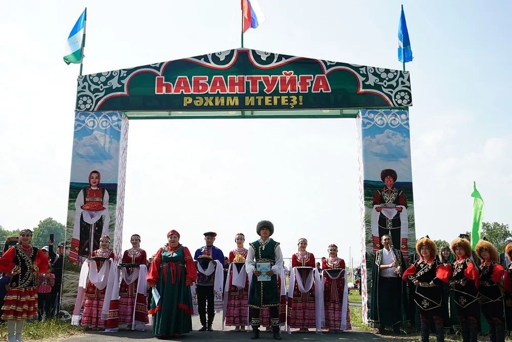Республика Башлығы - Хәйбулла районы һабантуйында