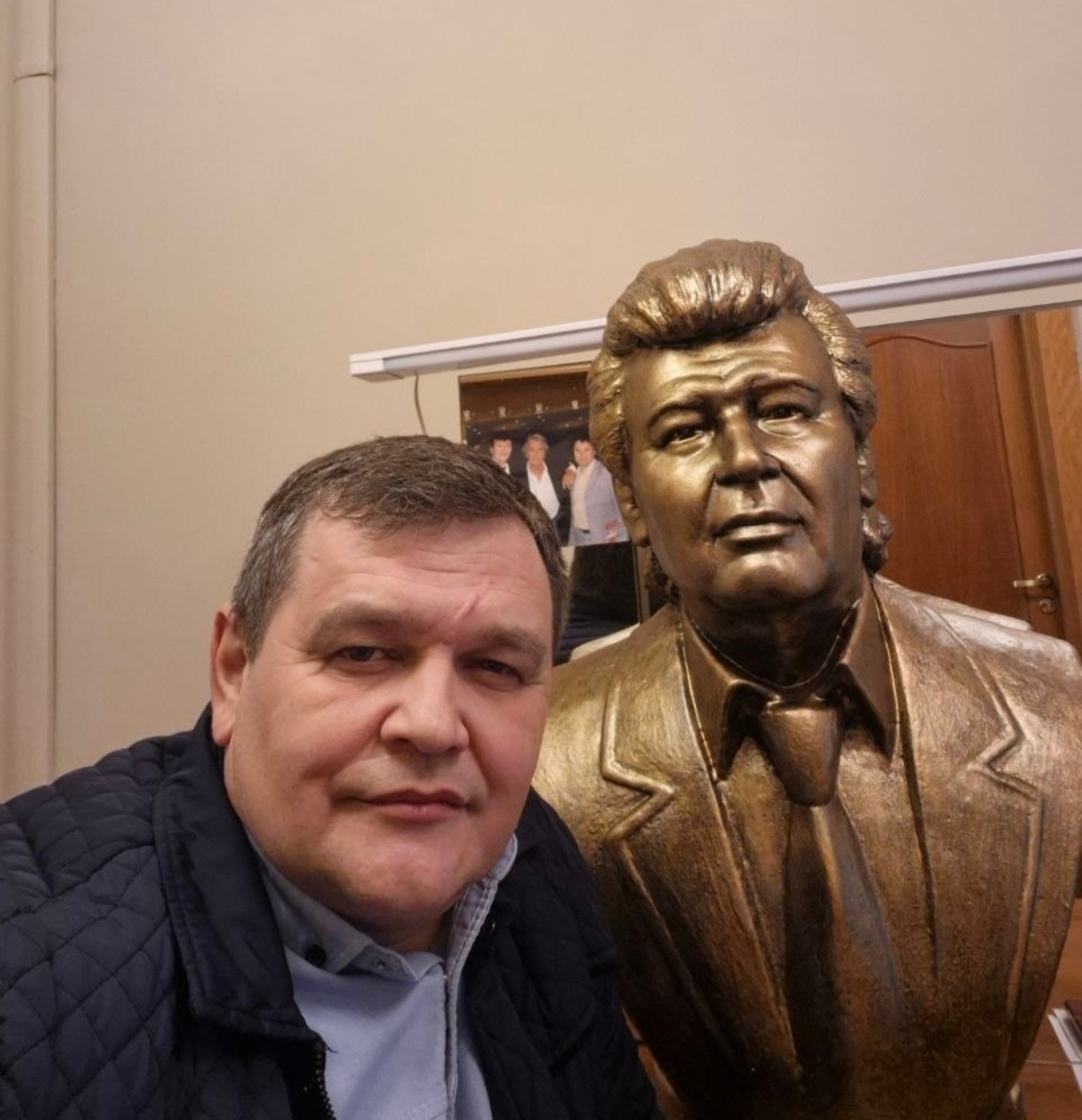 Фидан Ғафаровтың бюсы Өфөгә килтерелде