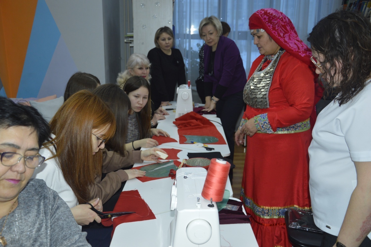 Ижад серҙәре уртаҡ булһын