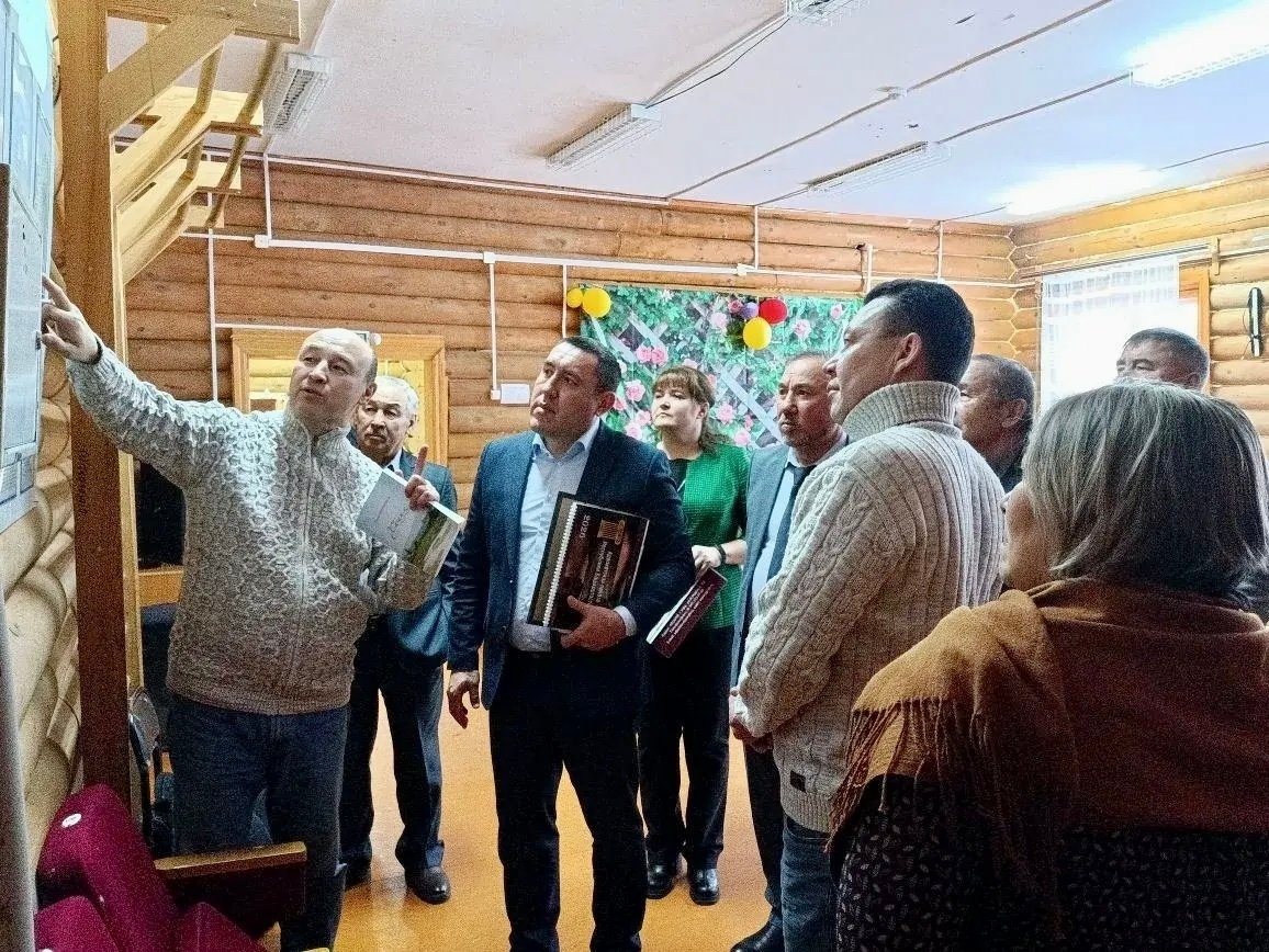 Иҫтәлекле таҡтаташ – үткәндән бөгөнгөгә күперебеҙ