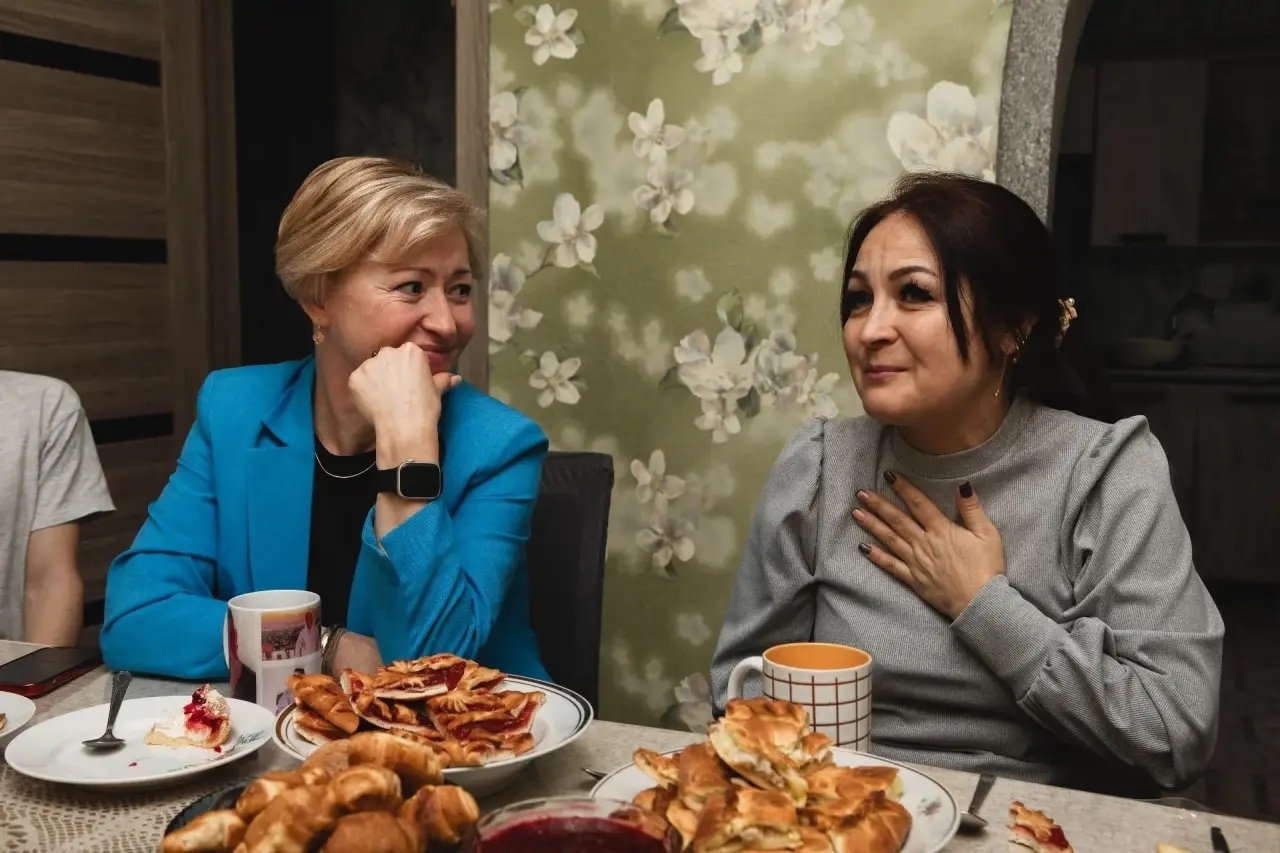 Министр Хәйҙәршиндарға ҡунаҡҡа килде