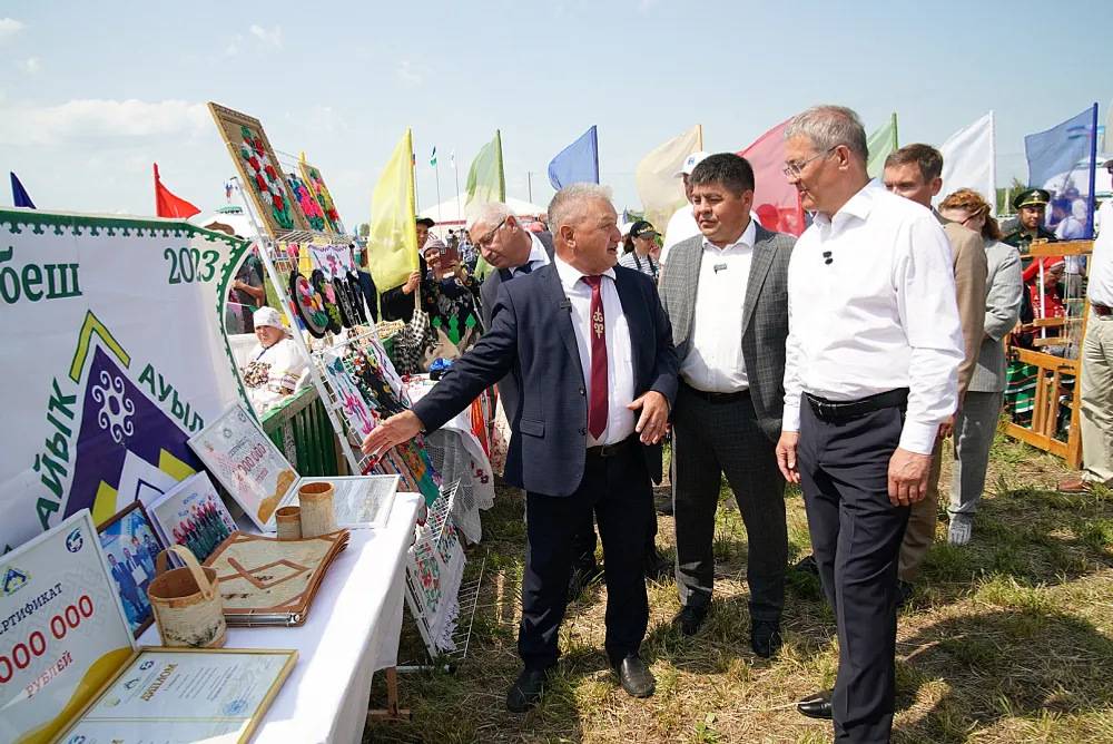 Республика Башлығы - Хәйбулла районы һабантуйында