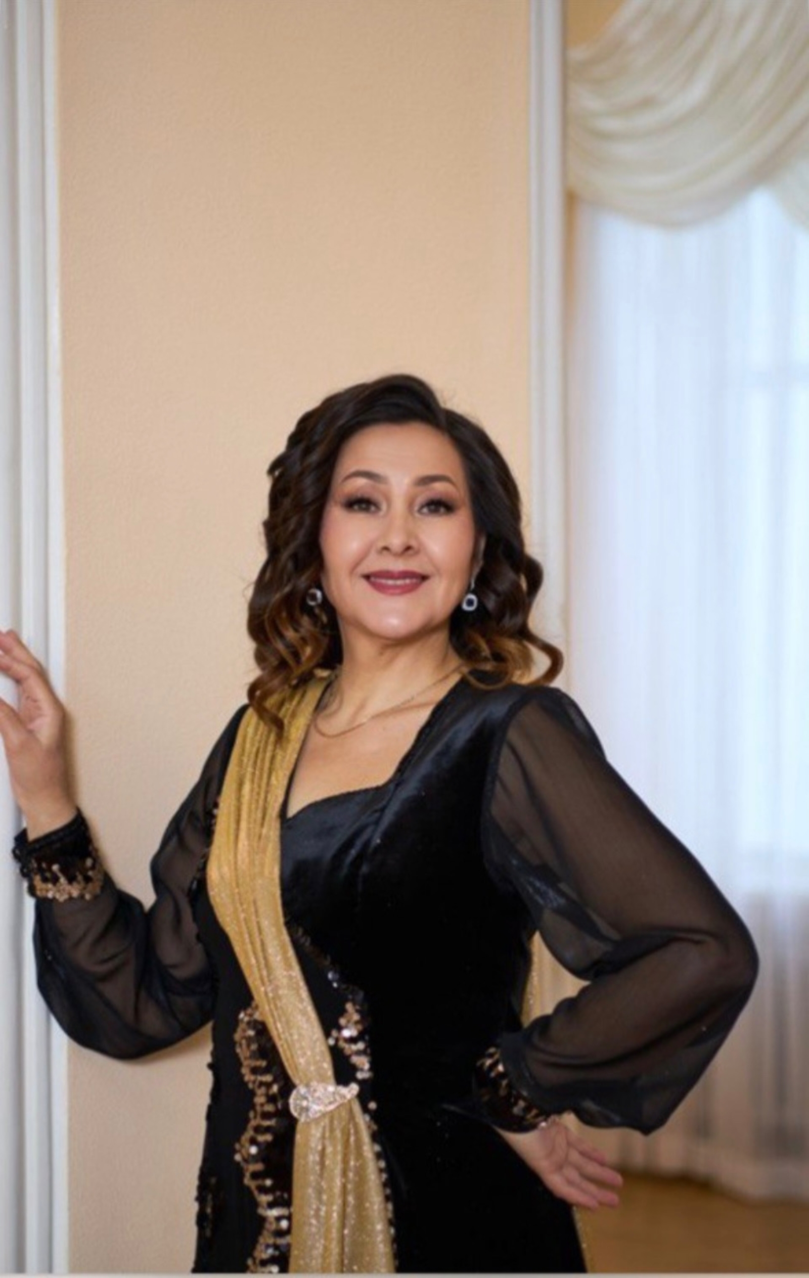 "Ҡаты сир сәхнәгә ынтылышыма кәртә була алманы..."