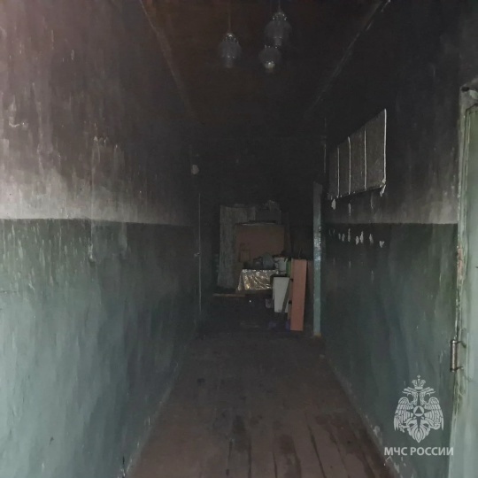 Ике ғаилә йортһоҙ ҡалды