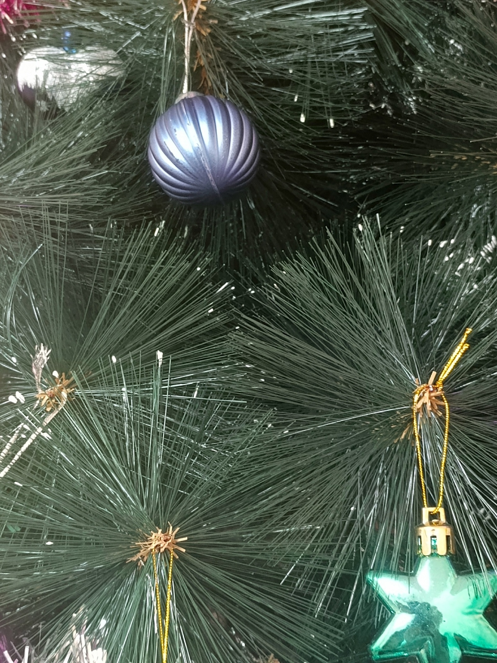 “Ниңә шул тиклем бәхетһеҙмен икән? Хатта Яңы йыл төнөн йоҡлап үткәргәнмен”