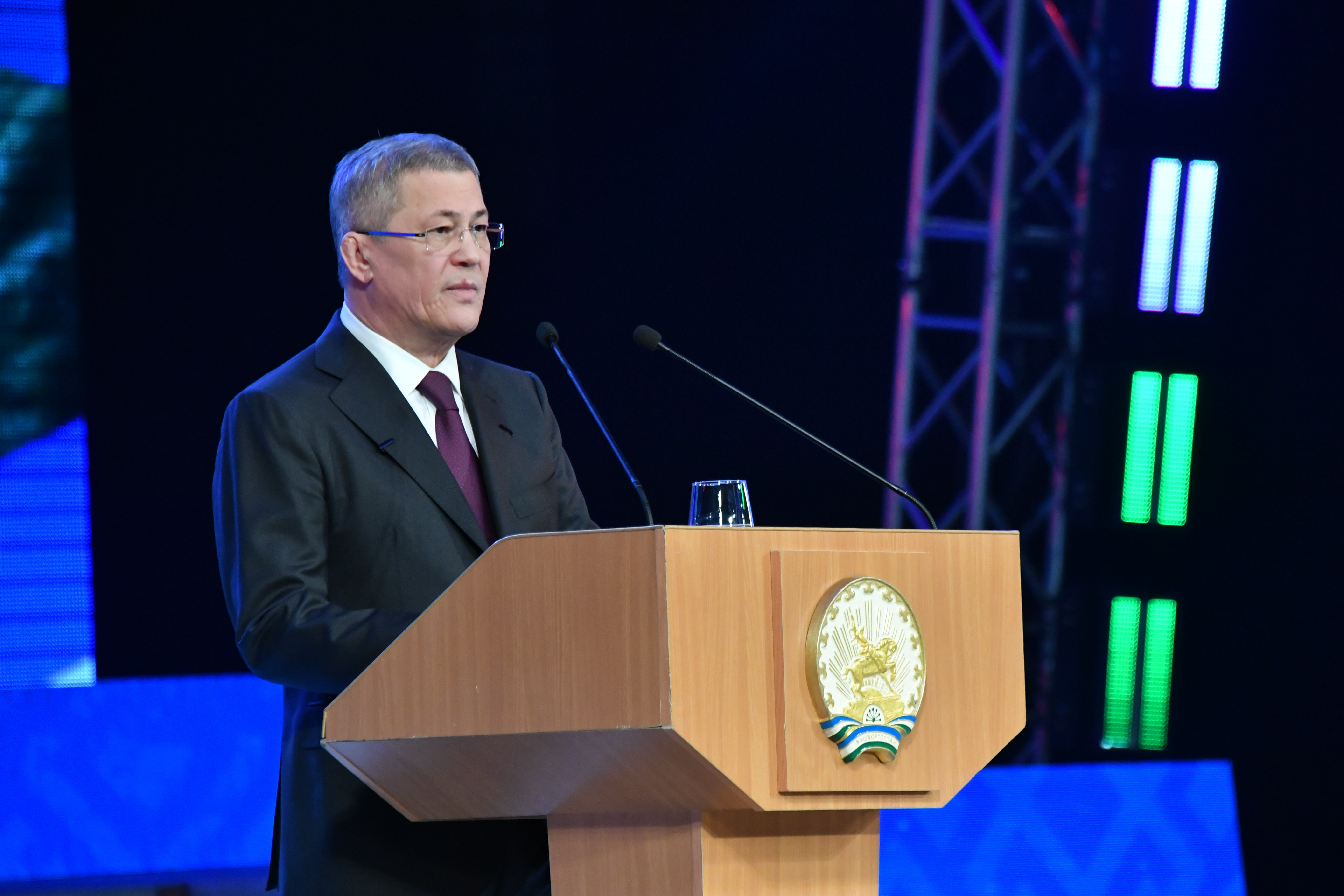 Һеҙ барҙа беҙ тыныс йоҡлайбыҙ!