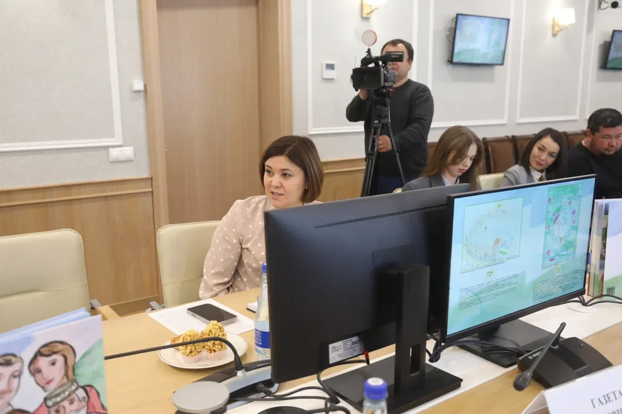 Башҡортостан Конституция советы матбуғат һәм киң мәғлүмәт саралары менән осрашты