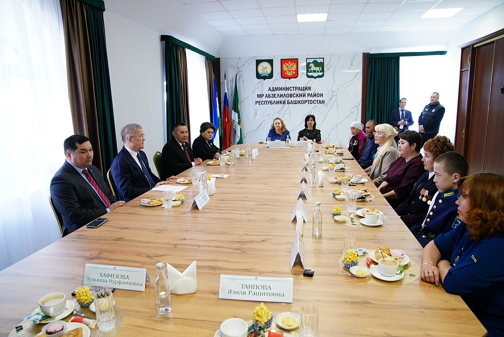 Балаларығыҙ, ирҙәрегеҙ - ысын батырҙар