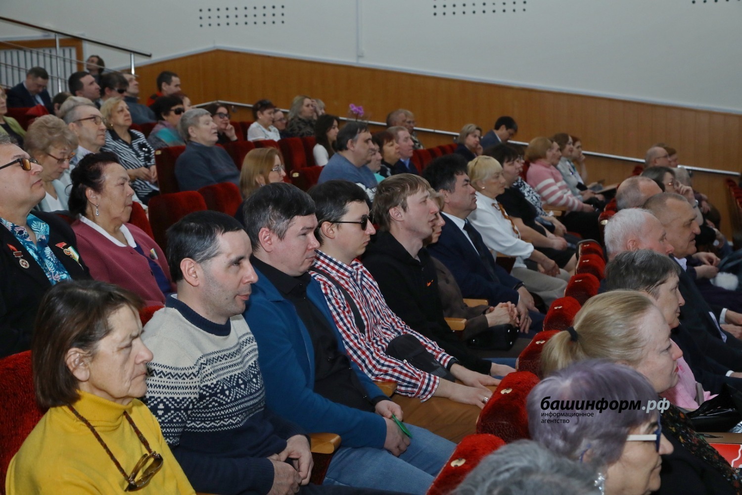 Бөгөн дә ышаныслы алға бара