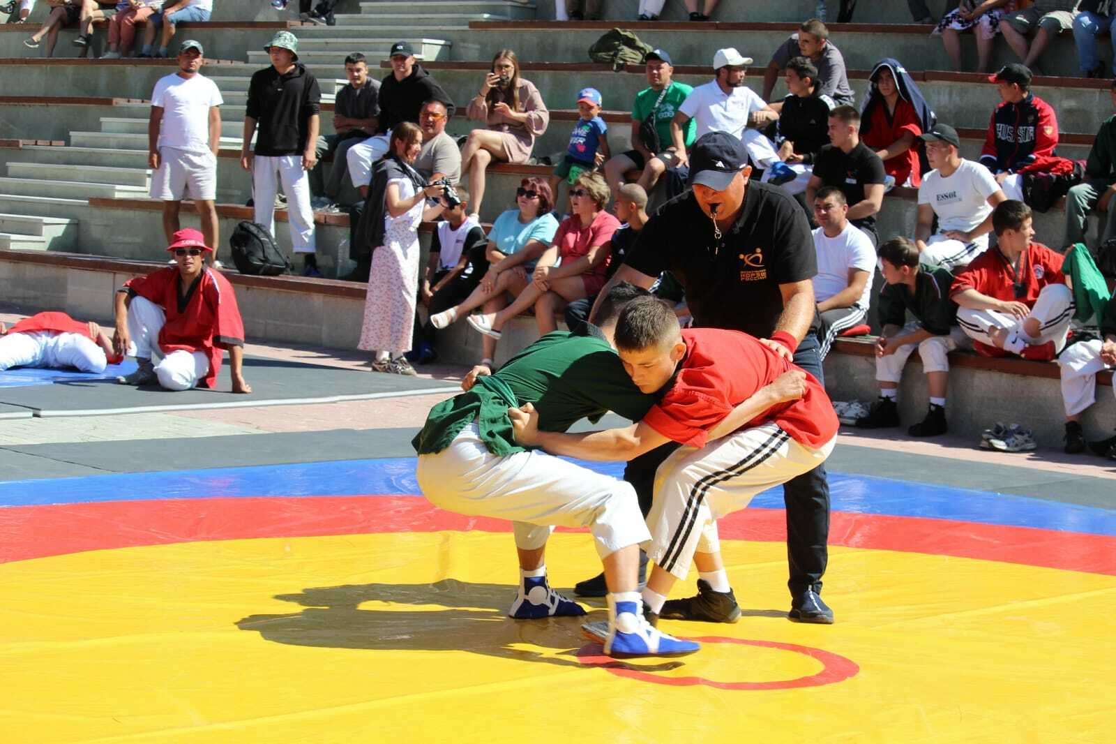 Чемпион ул үҫтергән тренер