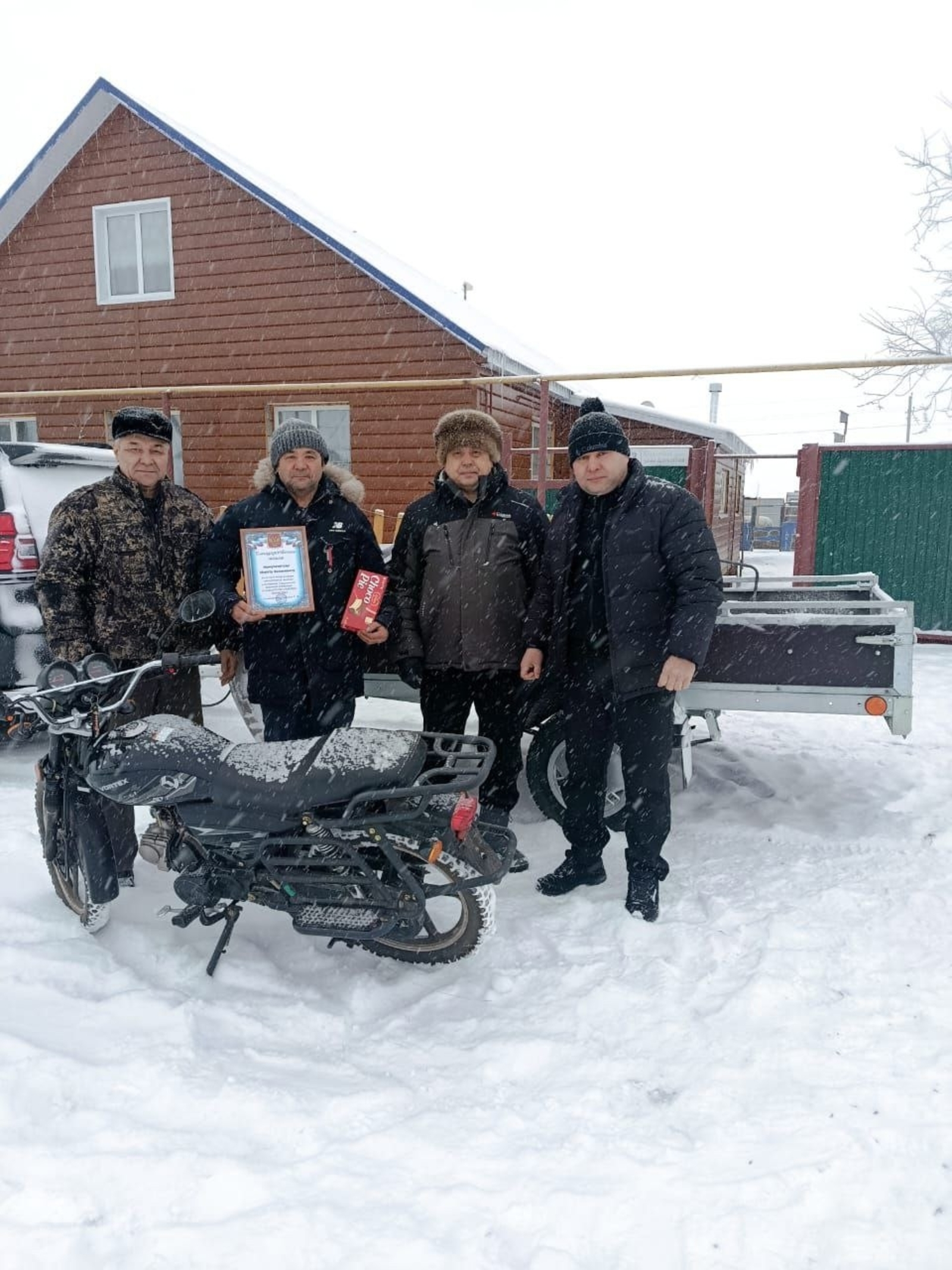 15 йәшлек Морат мотоциклын йәлләмәгән