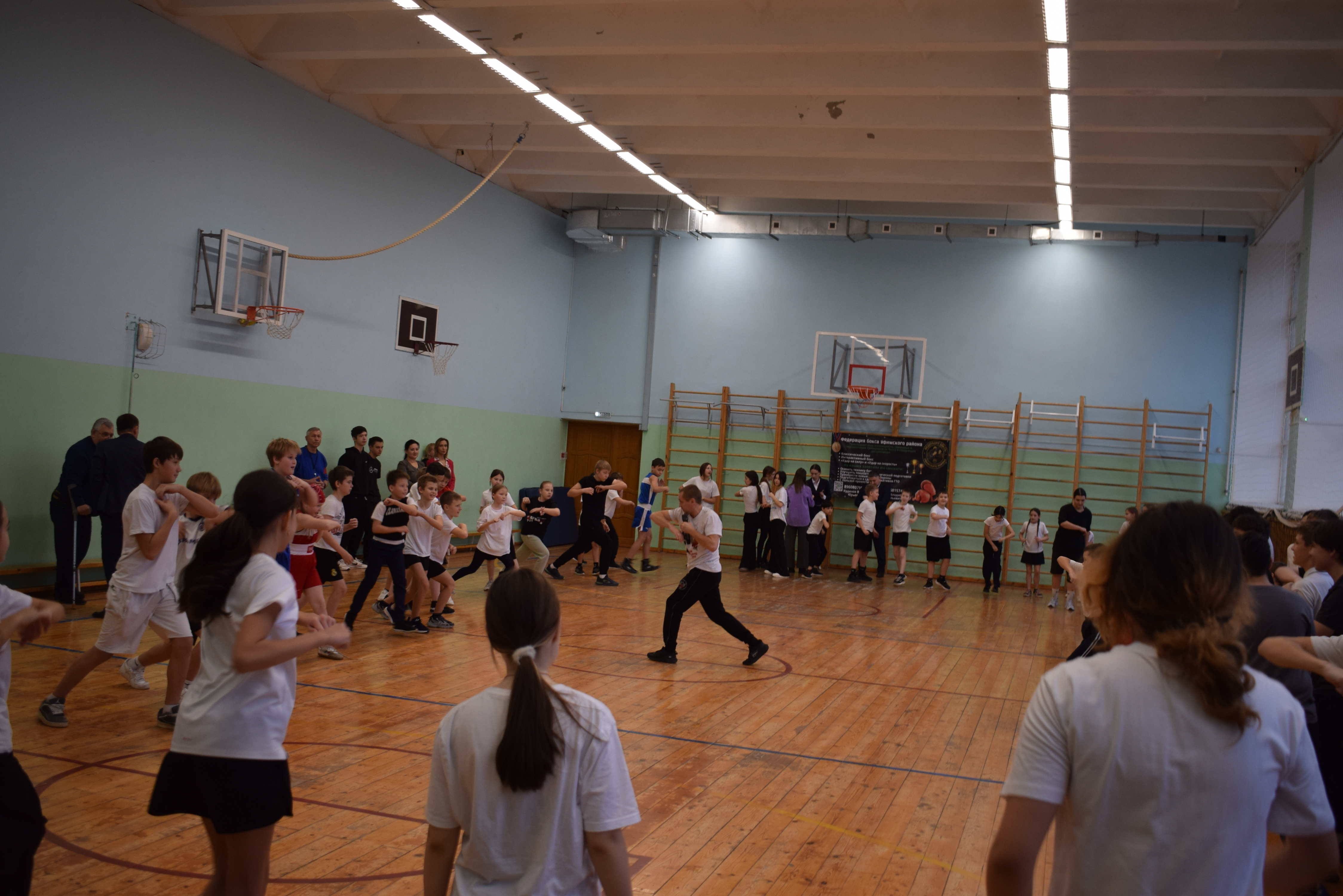 Рәсәй спортсылары оҫталыҡ дәрестәре үткәрҙе