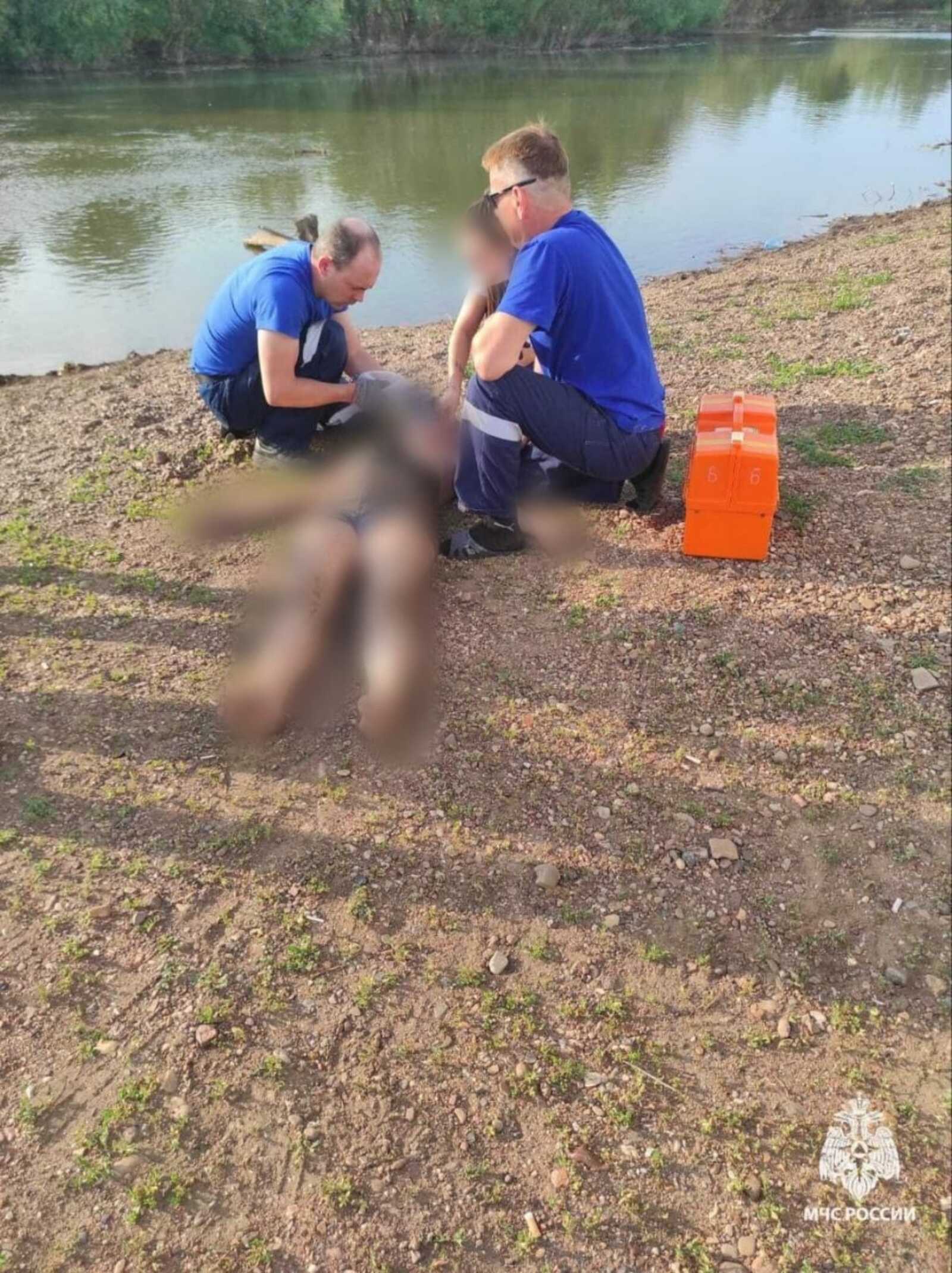 Ҡыҙҙарын ҡотҡарам тип атаһы менән әсәһе үлгән