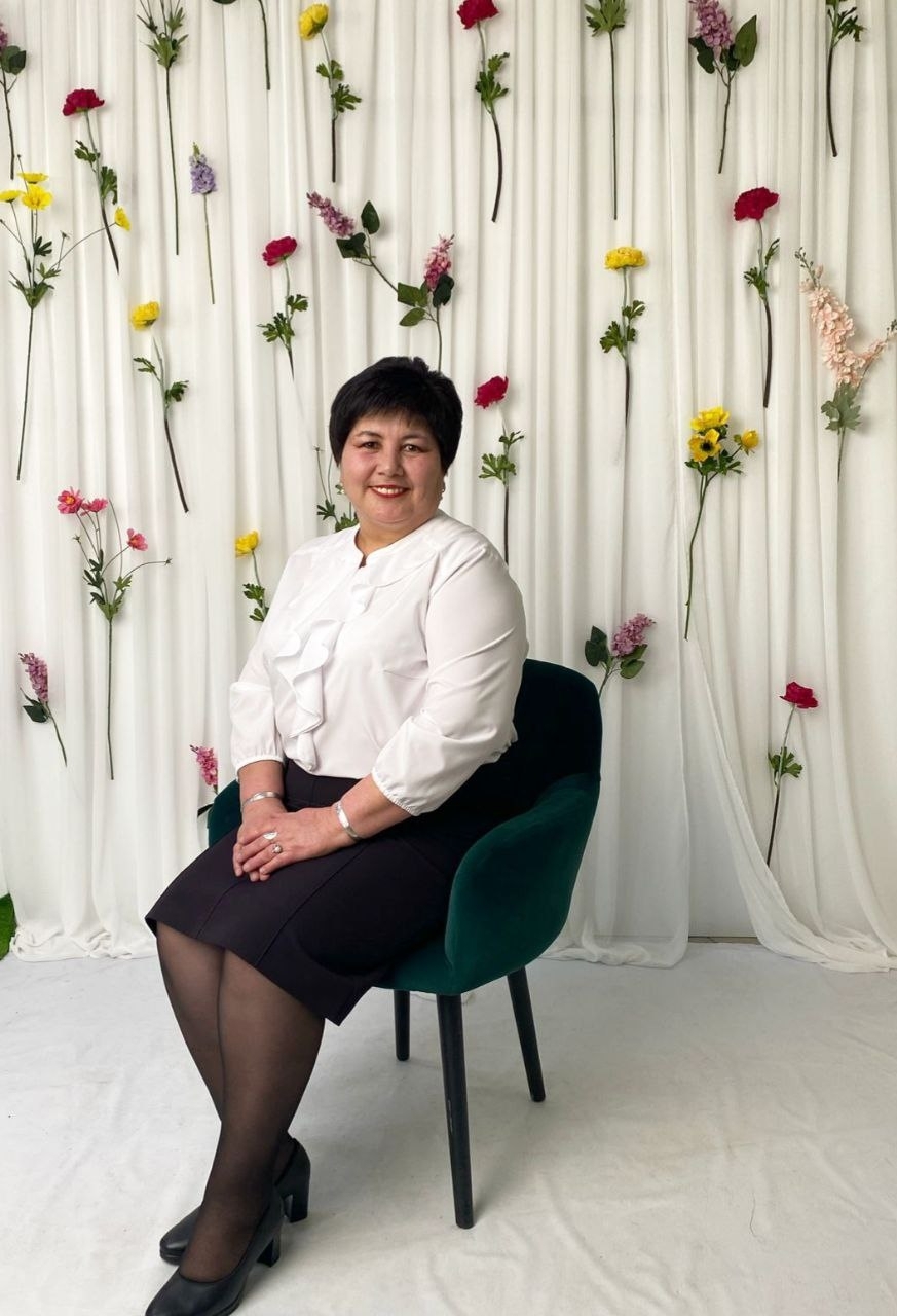 Буласаҡ уҡытыусылар тәрбиәләй