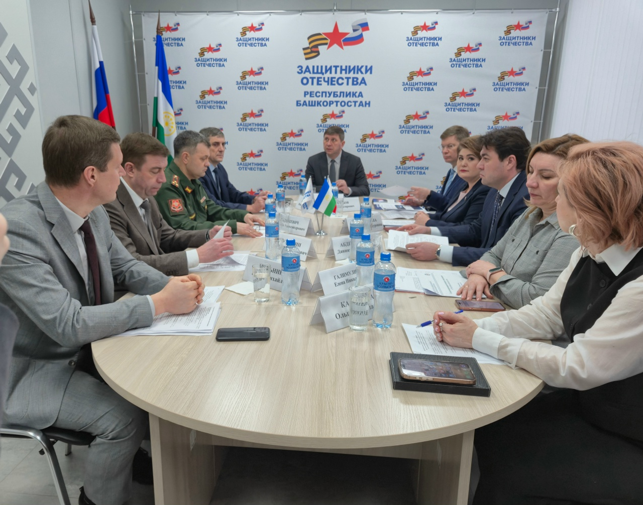 Александр Тихонов "Ватанды һаҡлаусылар" фонды  филиалында булды