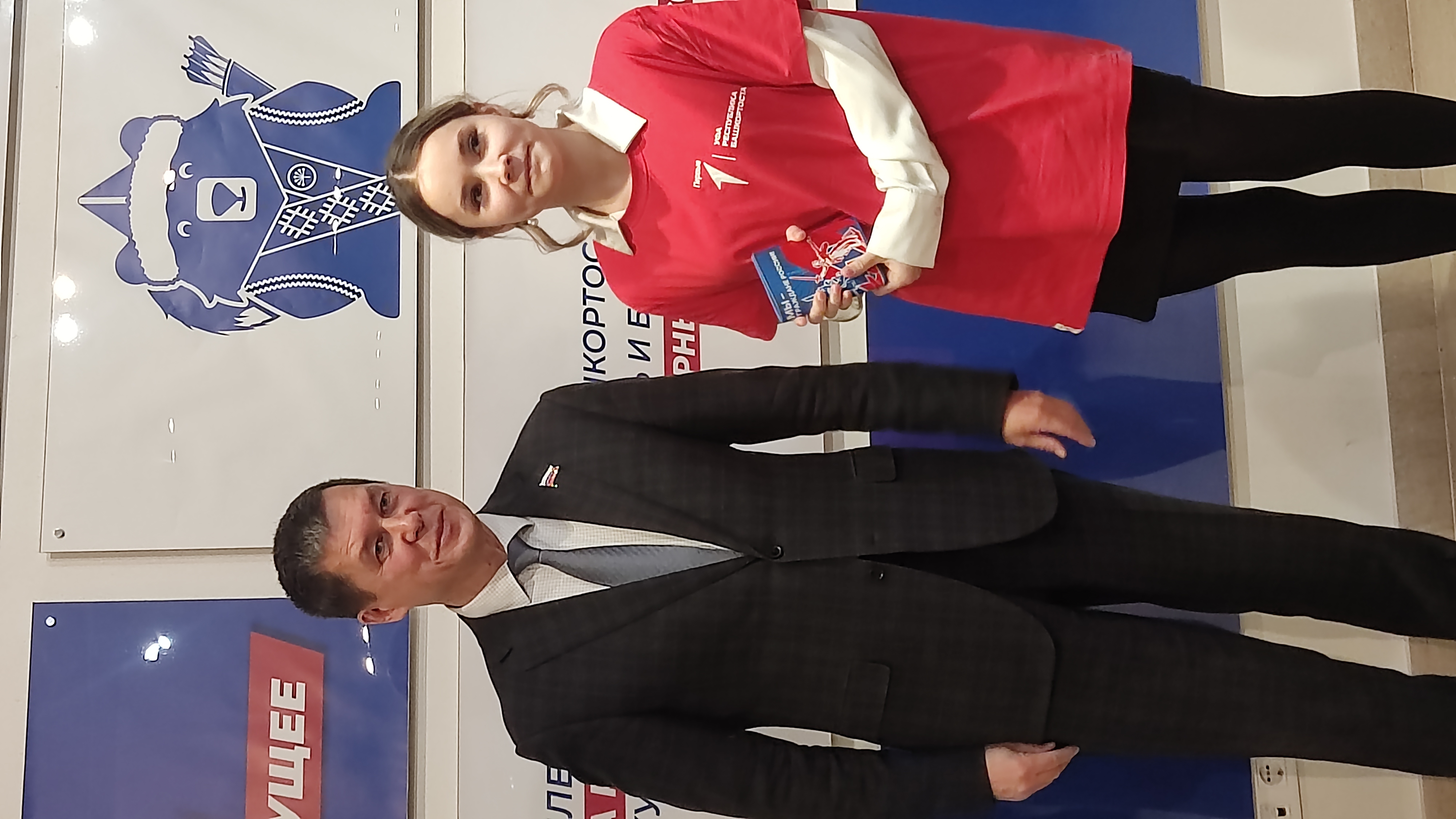 Улар Ватанды ихлас ярата һәм уны яҡларға ярҙам итергә әҙер