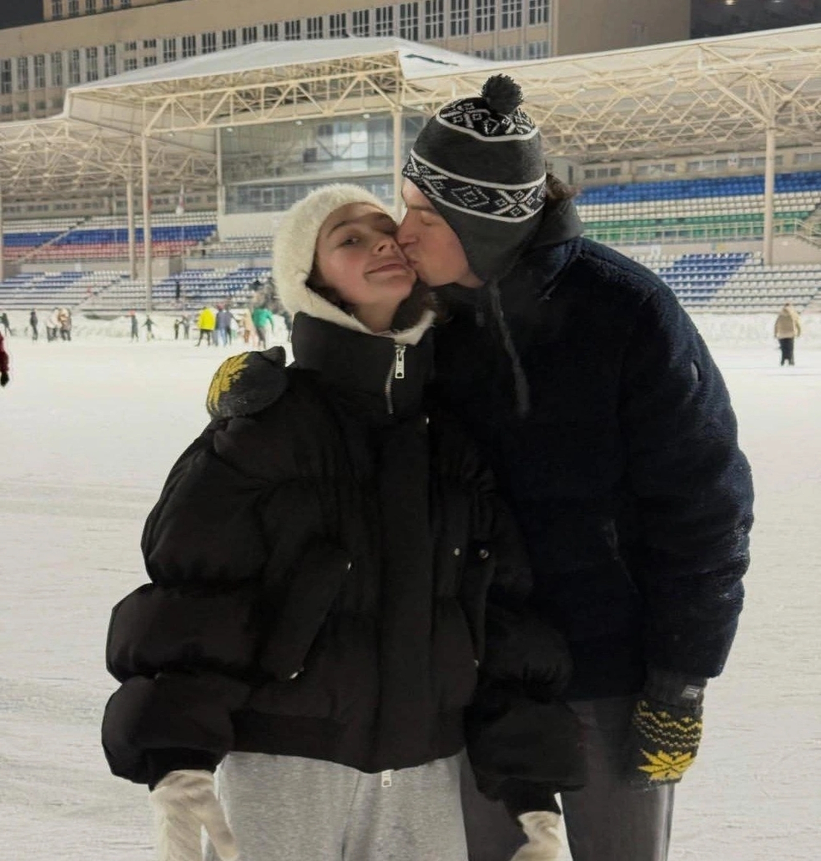 "Ай Йола" төркөмө йырсыһының егете кем?