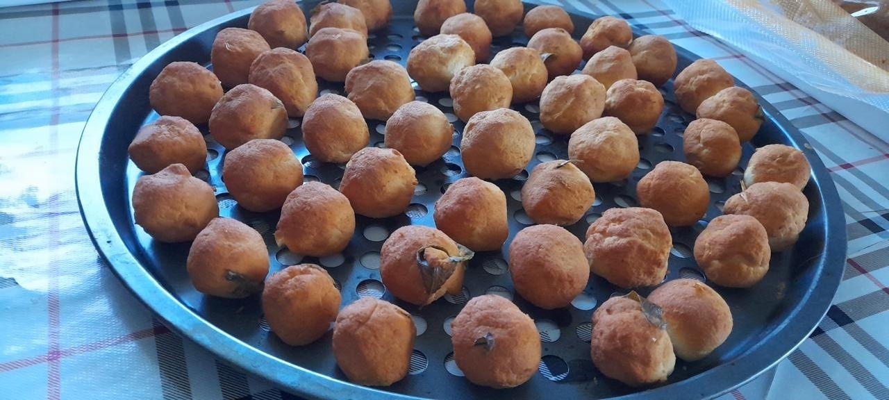 Ыҫланған ҡош, һыйыр, йылҡы, һарыҡ ите, балыҡ, ҡоротто яратып һатып алалар