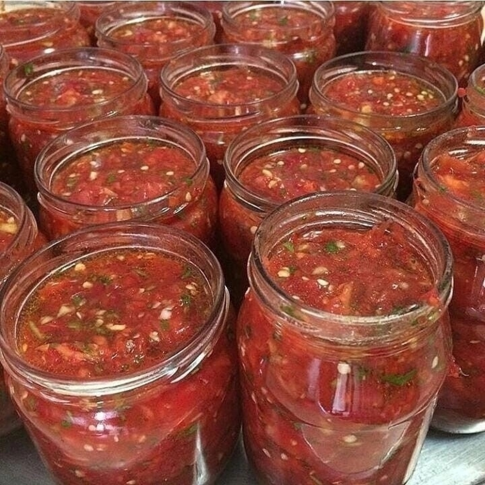 Һалҡын аджика рецепты (бешермәйбеҙ!)