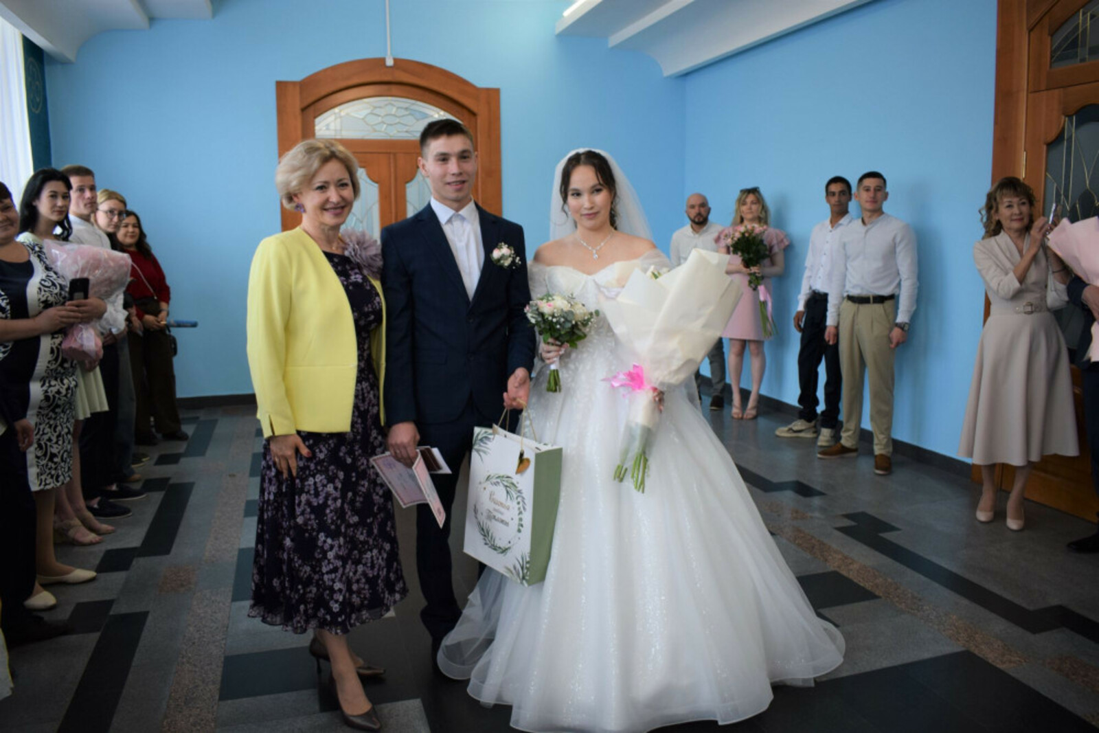 Ғаиләгеҙ ишәйгән һайын бәхетегеҙ ҙә артыр...