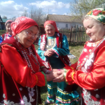 Күркәм йола атҡарғандар