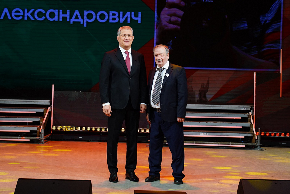 Беҙҙең өсөн иң мөһиме – халыҡтар дуҫ һәм татыу йәшәһен