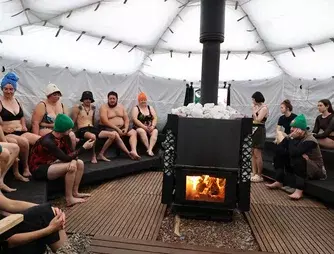 "На рахате" фестиваленән көс алып